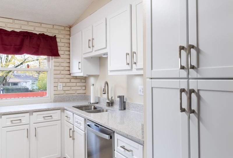 Kitchen Cabinets Refinishing